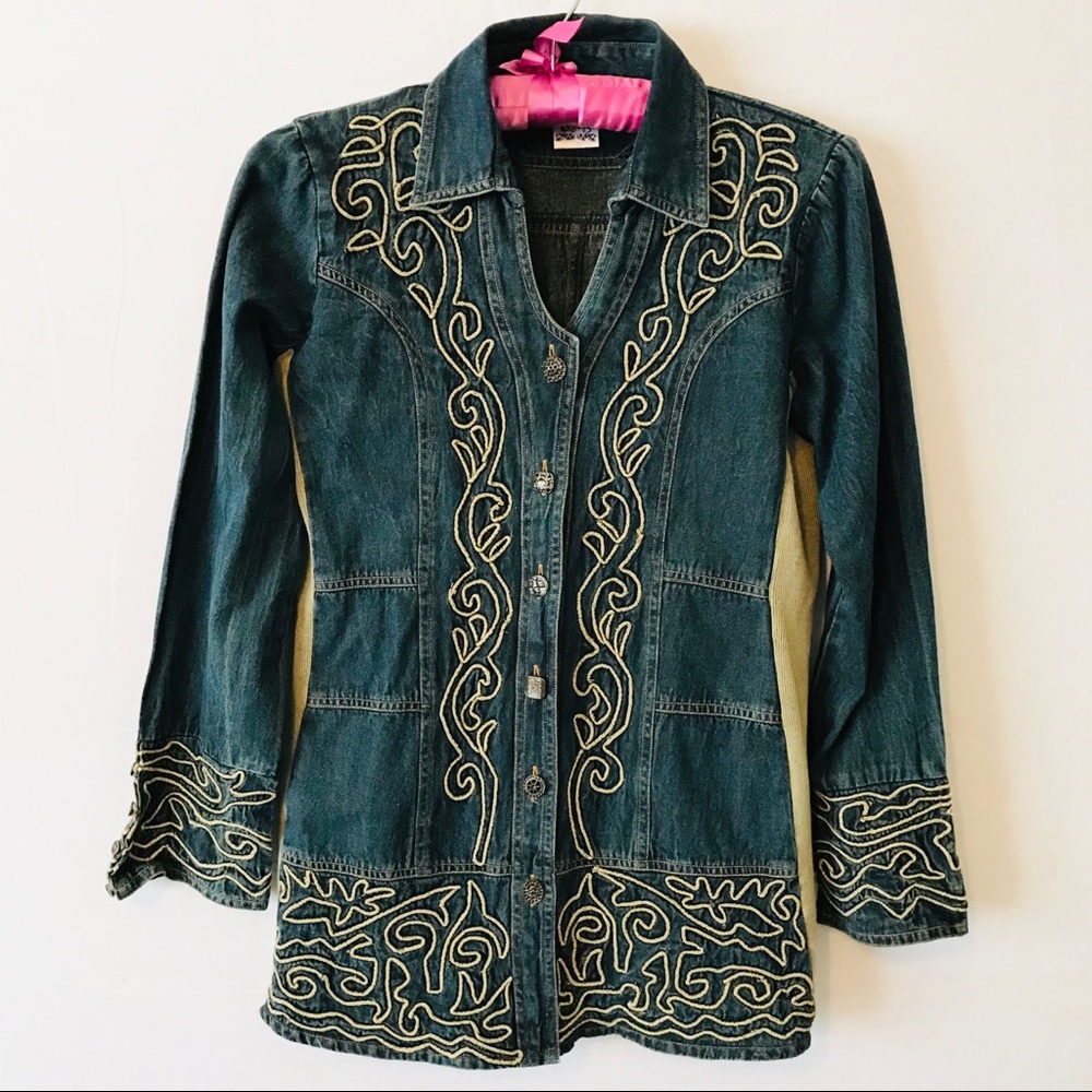 Parsley & Sage Mae Denim Shirt Size: S embroidery